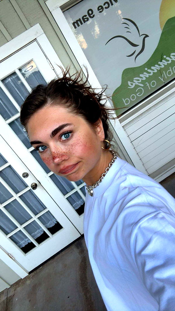 realhaylujan image ~ Altpins