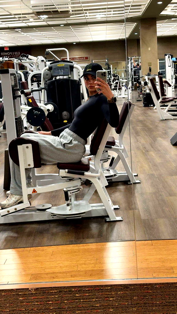 realhaylujan image ~ Altpins