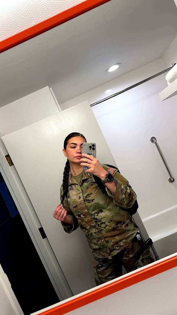 realhaylujan image ~ Altpins