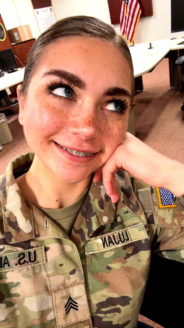 realhaylujan image ~ Altpins