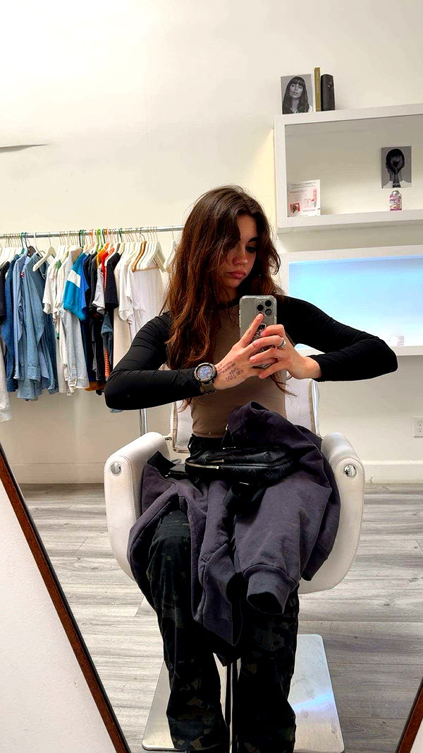 realhaylujan image ~ Altpins