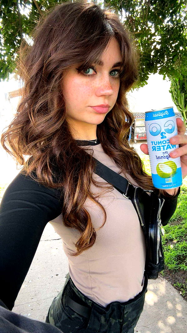 realhaylujan image ~ Altpins