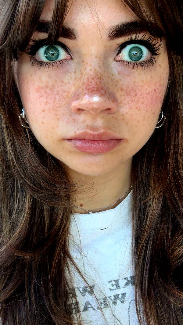 realhaylujan image ~ Altpins