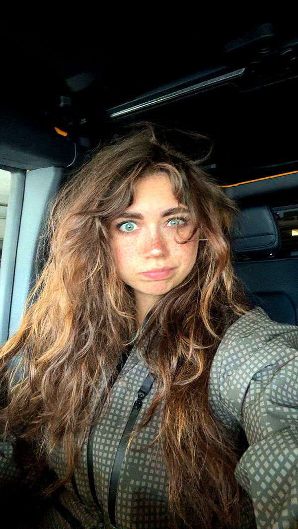 realhaylujan image ~ Altpins