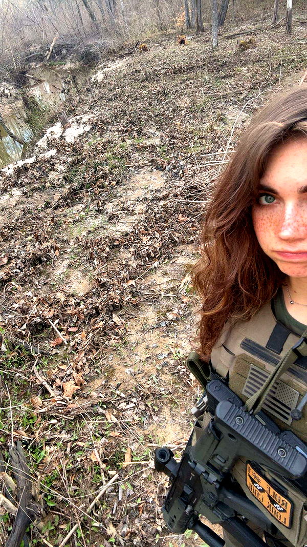 realhaylujan image ~ Altpins