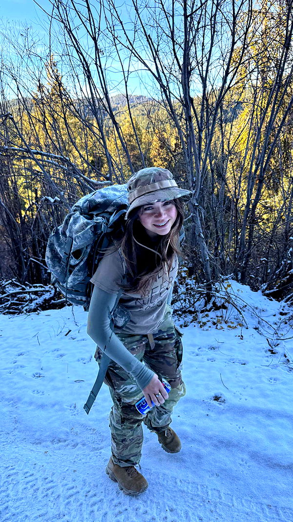 realhaylujan image ~ Altpins