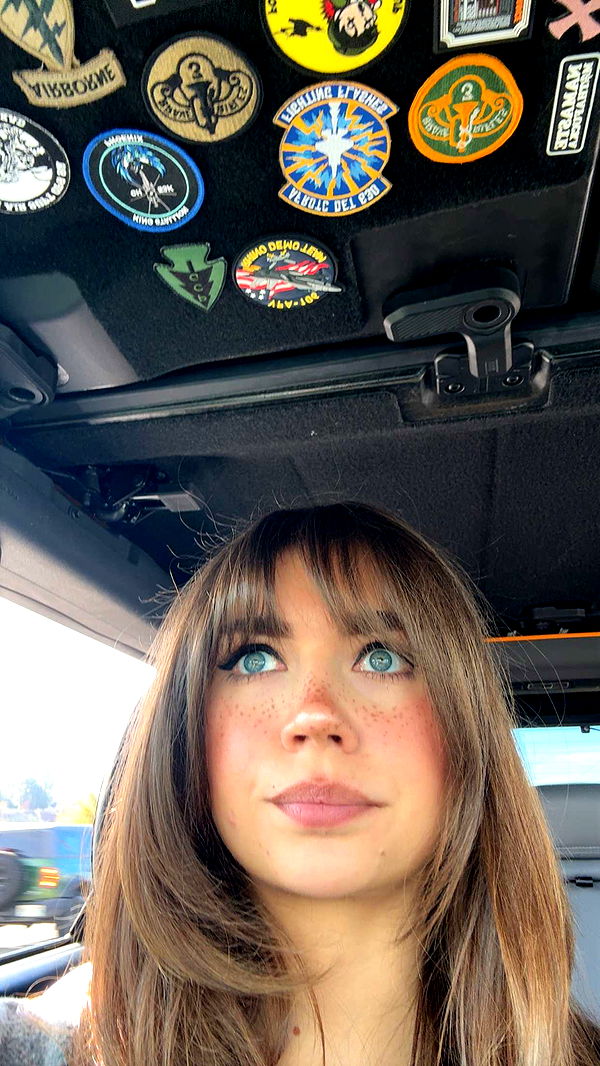 realhaylujan image ~ Altpins