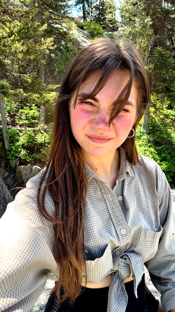 realhaylujan image ~ Altpins