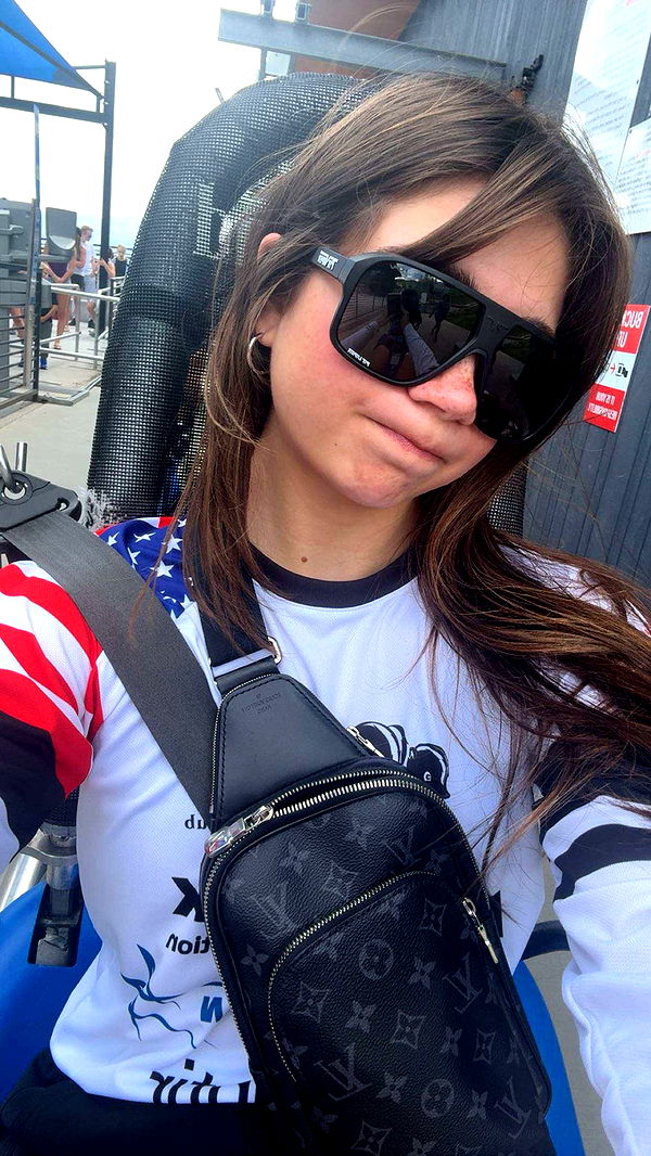 realhaylujan image ~ Altpins