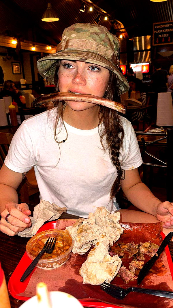 realhaylujan image ~ Altpins