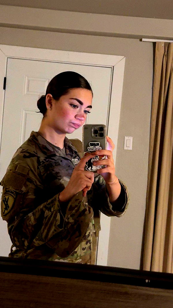 realhaylujan image ~ Altpins