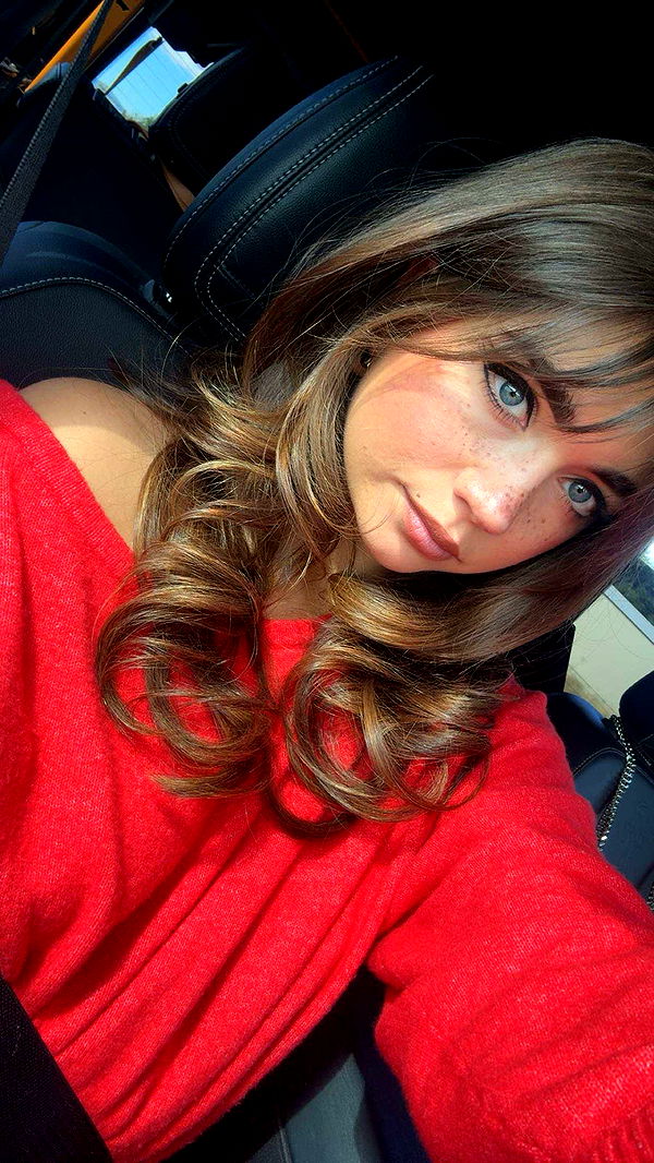 realhaylujan image ~ Altpins