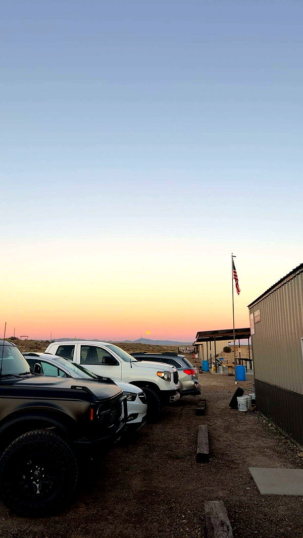 realhaylujan image ~ Altpins