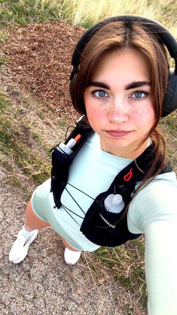 realhaylujan image ~ Altpins