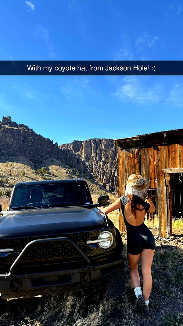 realhaylujan image ~ Altpins