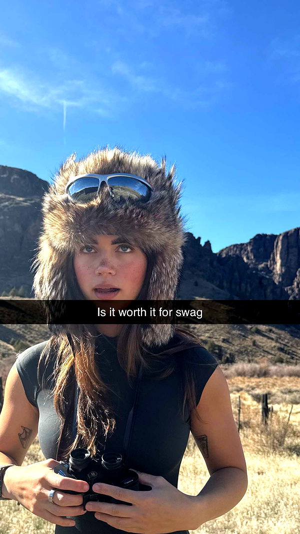 realhaylujan image ~ Altpins