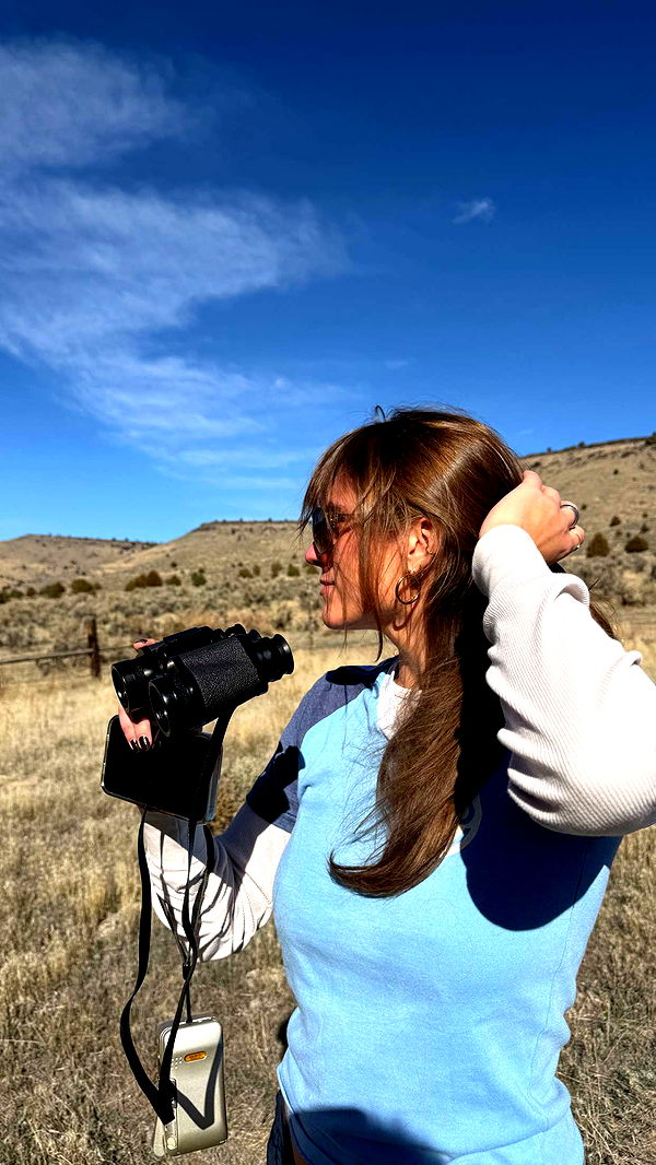 realhaylujan image ~ Altpins