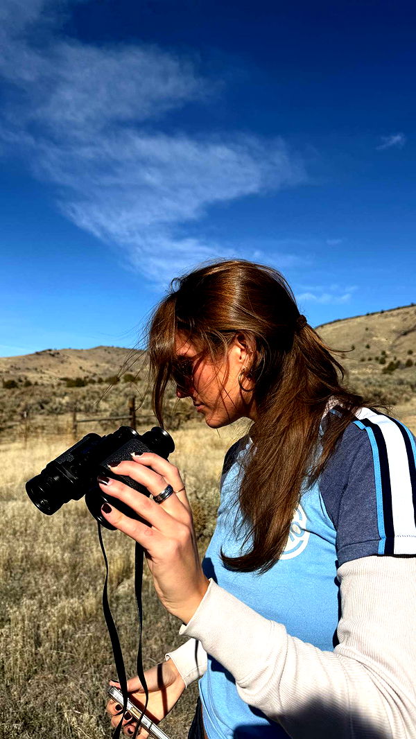 realhaylujan image ~ Altpins