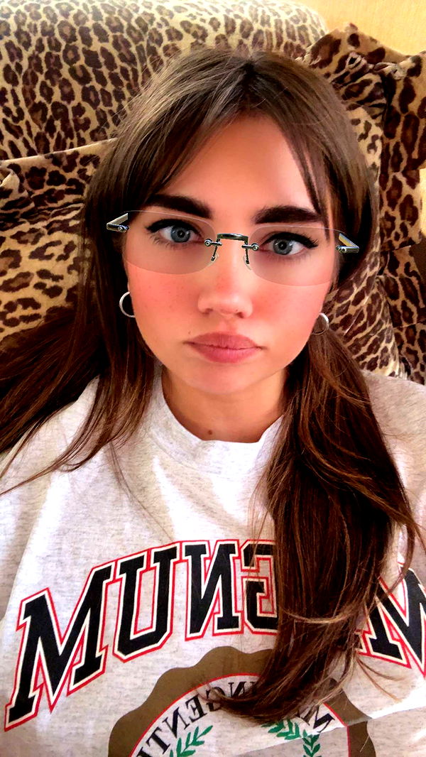 realhaylujan image ~ Altpins