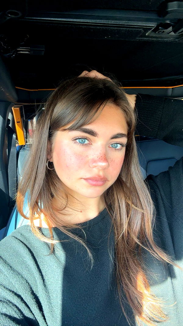 realhaylujan image ~ Altpins