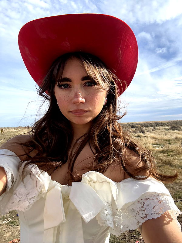 realhaylujan image ~ Altpins