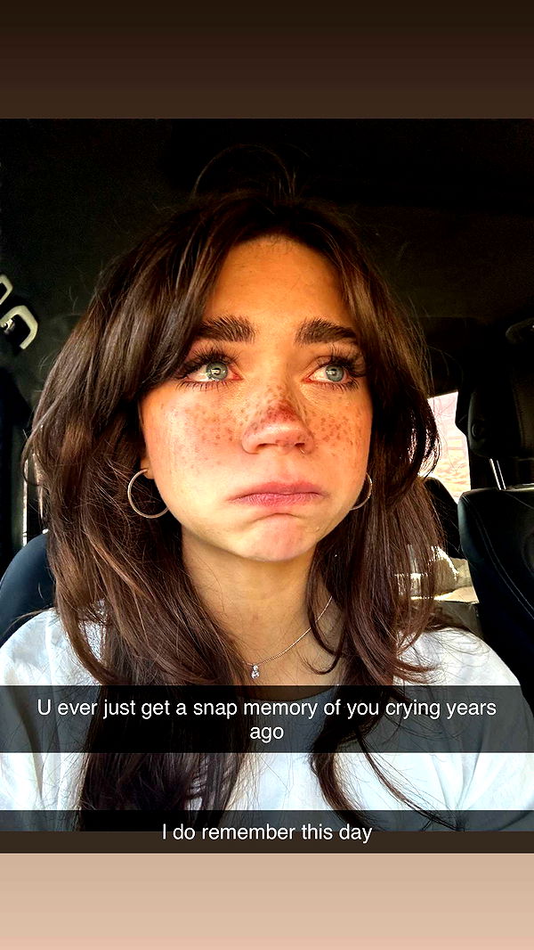 realhaylujan image ~ Altpins