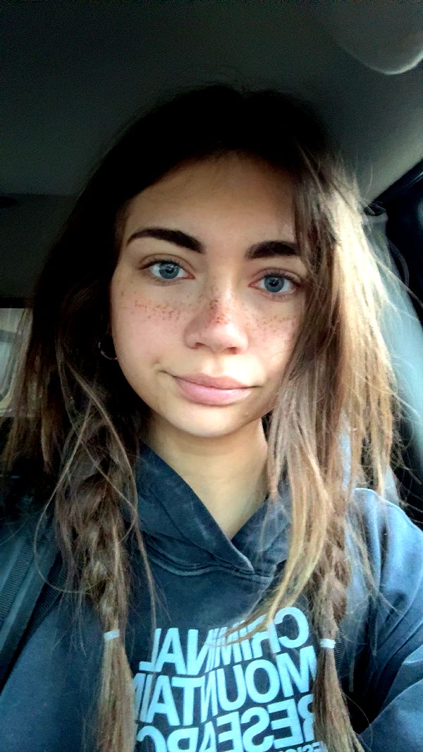 realhaylujan image ~ Altpins