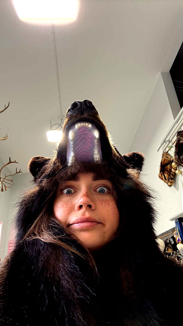 realhaylujan image ~ Altpins