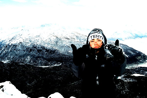 realhaylujan image ~ Altpins