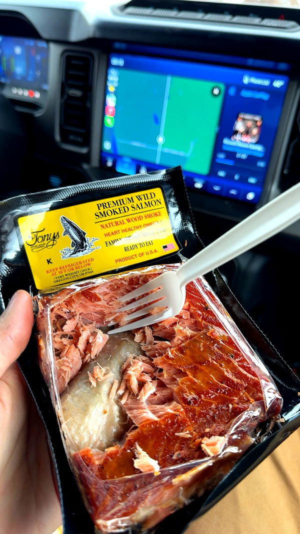 realhaylujan image ~ Altpins