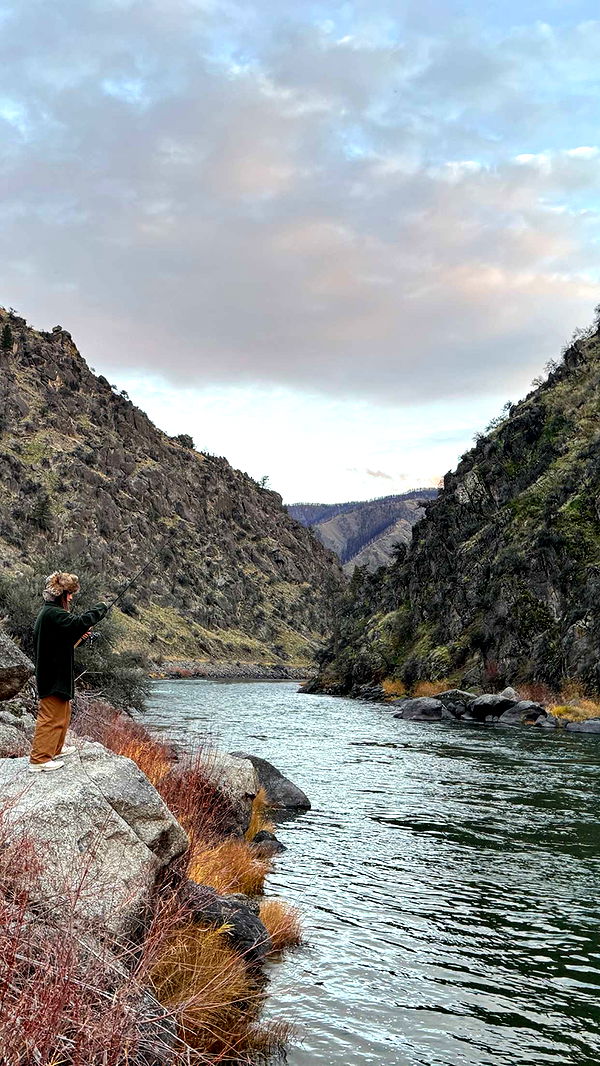 realhaylujan image ~ Altpins