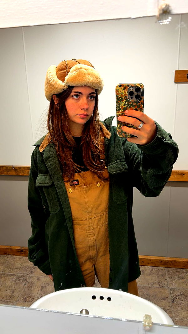 realhaylujan image ~ Altpins