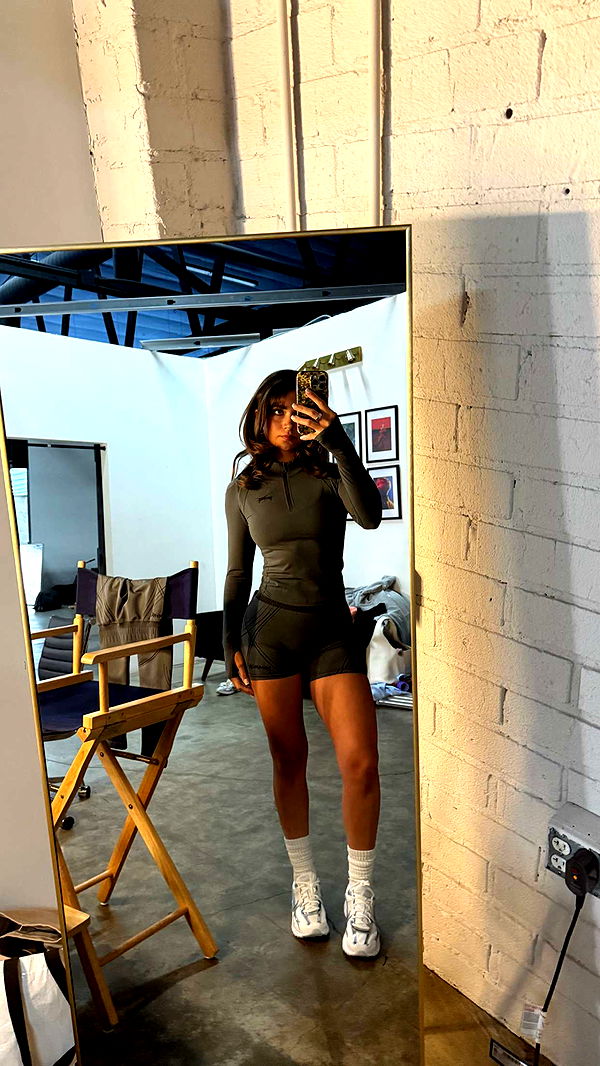 realhaylujan image ~ Altpins