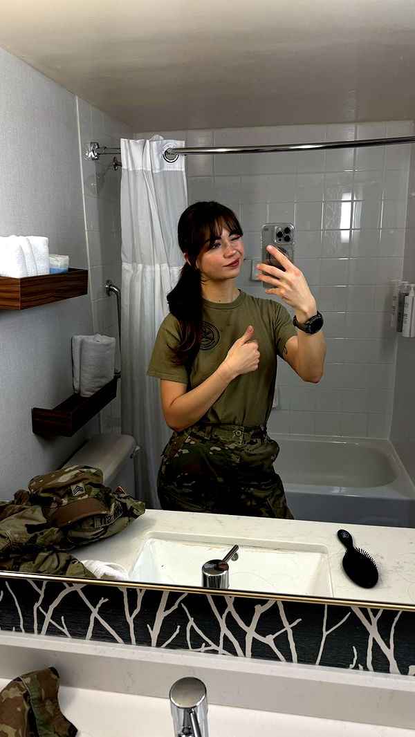 realhaylujan image ~ Altpins