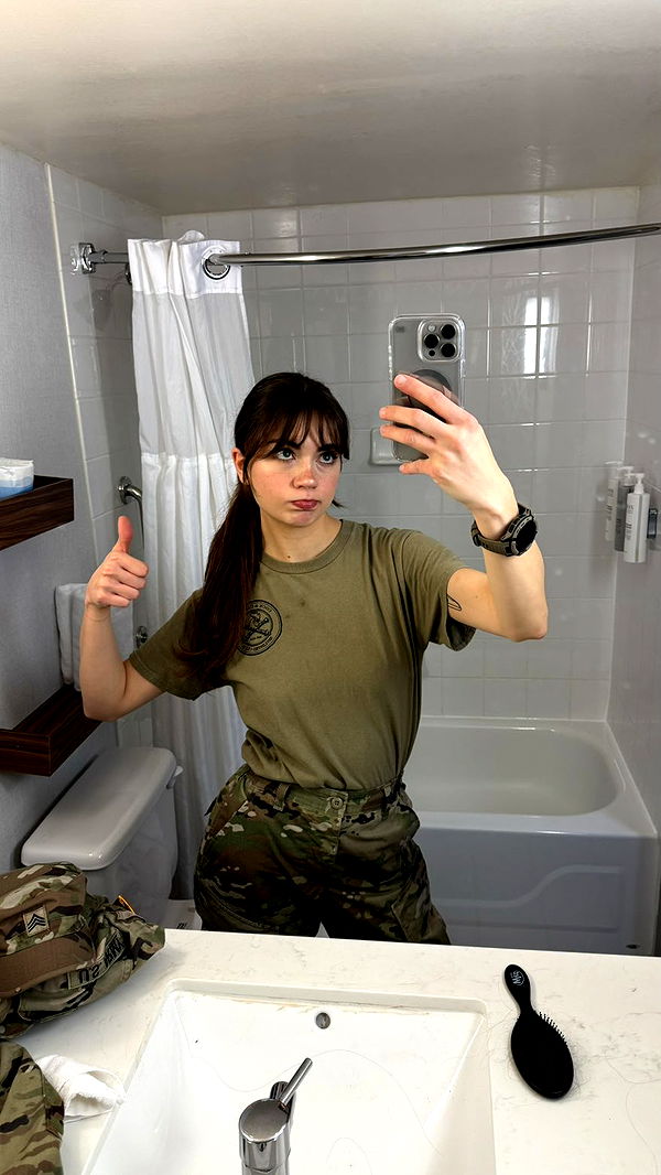 realhaylujan image ~ Altpins