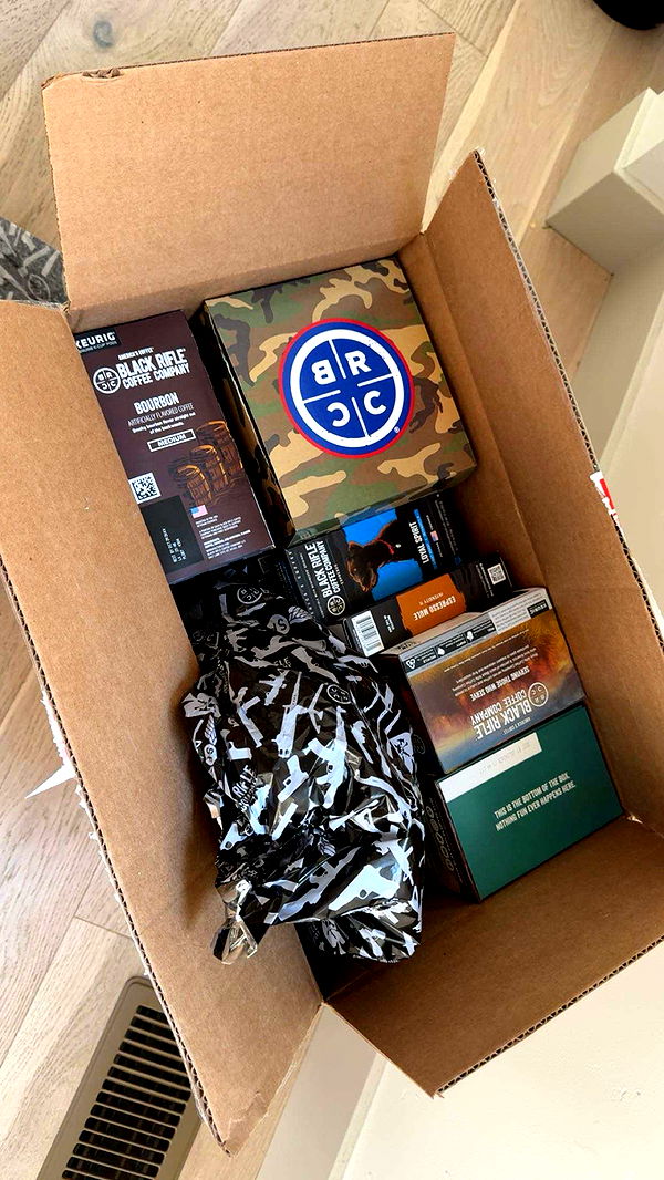 realhaylujan image ~ Altpins