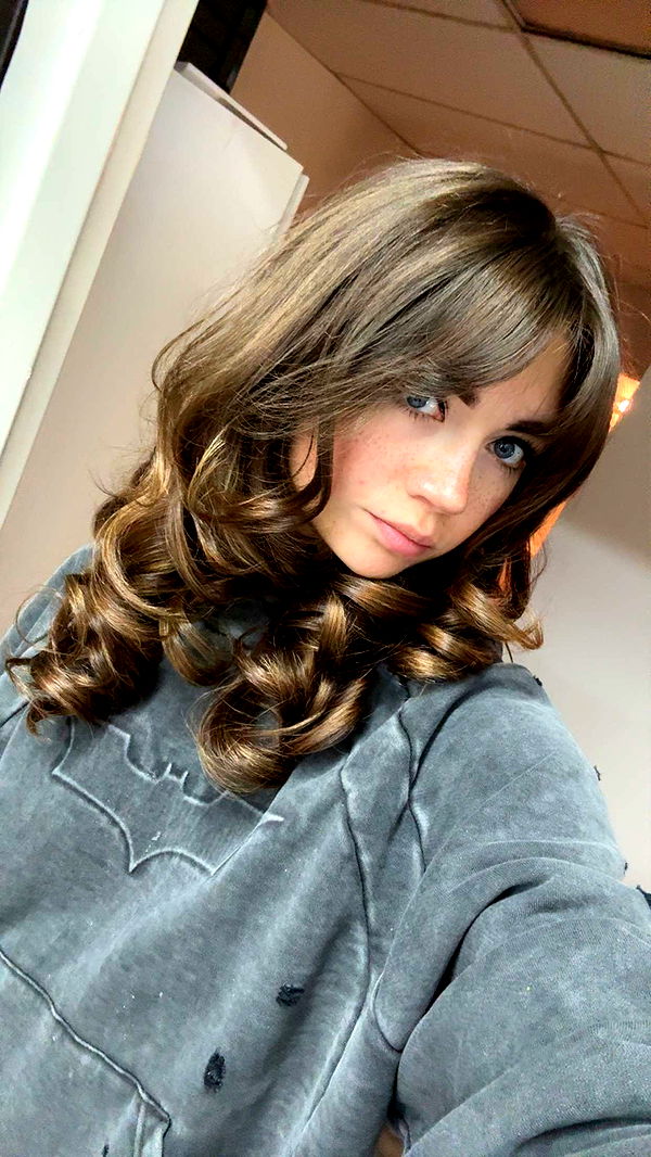 realhaylujan image ~ Altpins