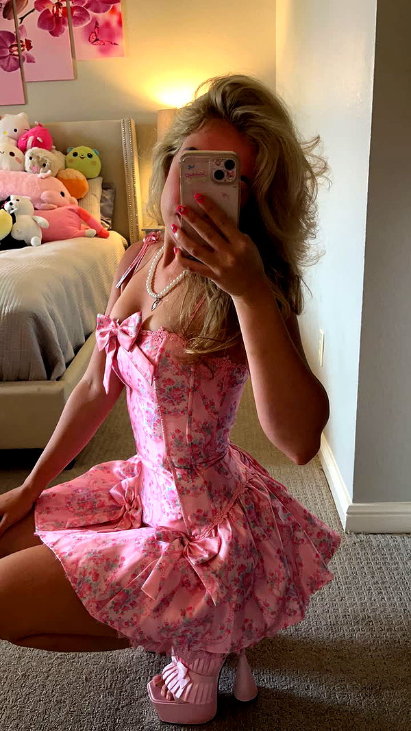rileyblack2 snapchat image archive image