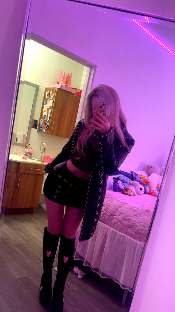 rileyblack2 snapchat image archive image