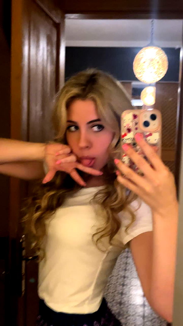 rileyblack2 snapchat image archive image
