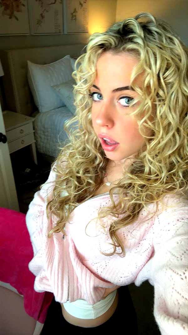 rileyblack2 snapchat image archive image