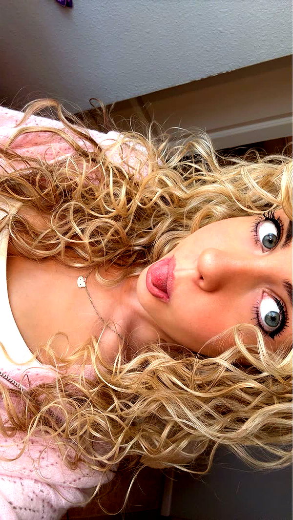 rileyblack2 snapchat image archive image
