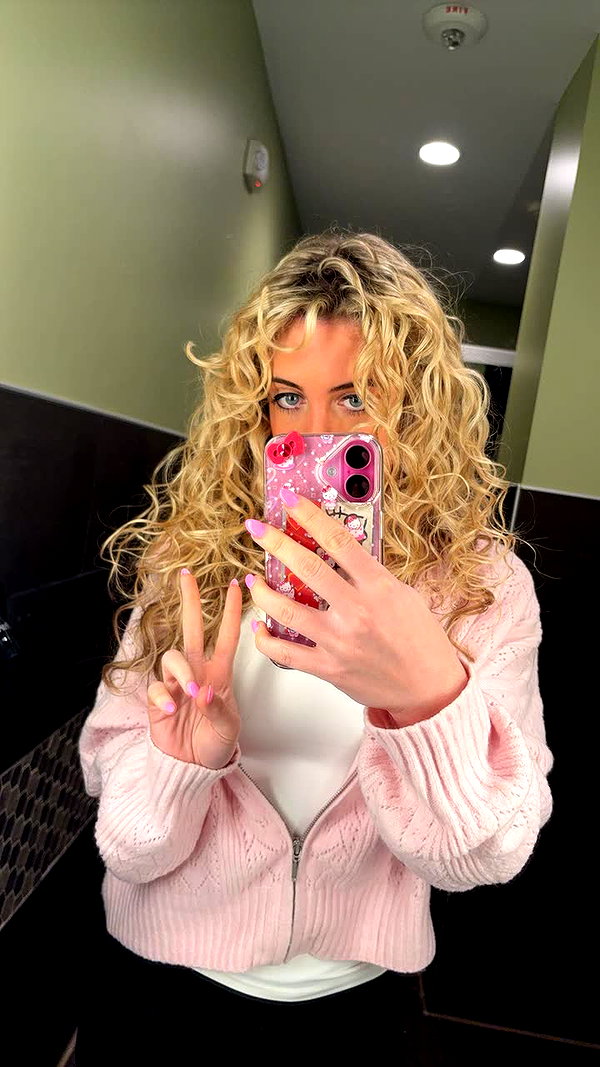 rileyblack2 snapchat image archive image