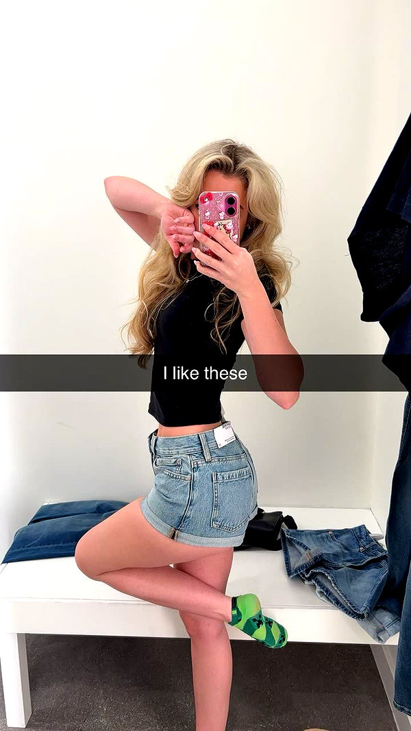 rileyblack2 snapchat image archive image