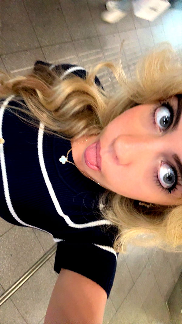 rileyblack2 snapchat image archive image