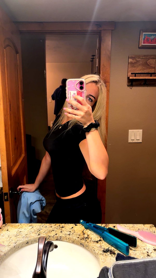 rileyblack2 snapchat image archive image