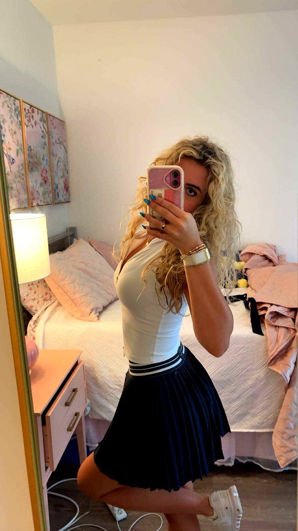 rileyblack2 snapchat image archive image