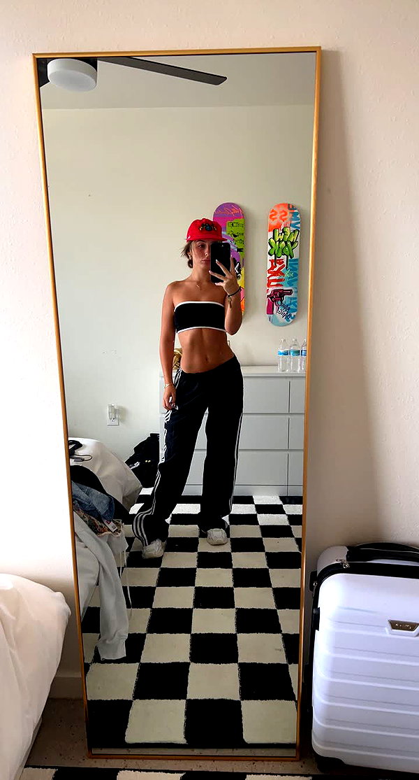 rileysaurage snapchat image archive image