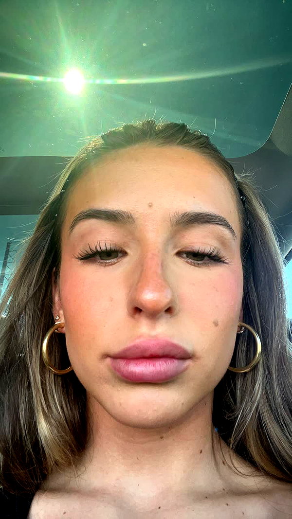 rileysaurage snapchat image archive image