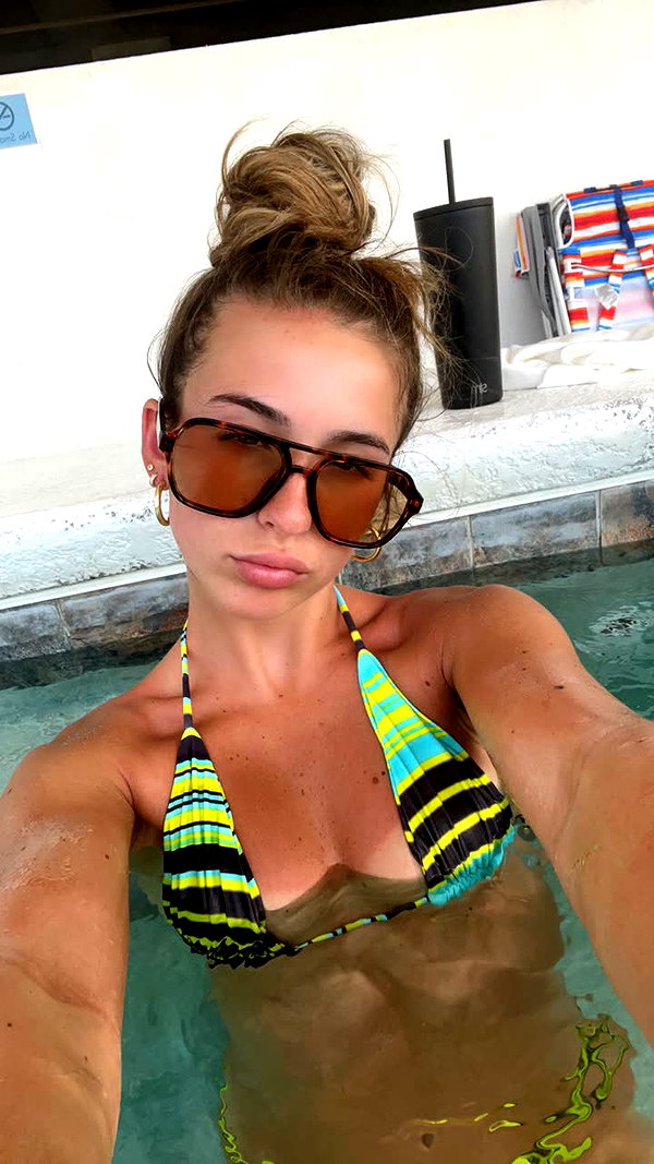rileysaurage snapchat image archive image